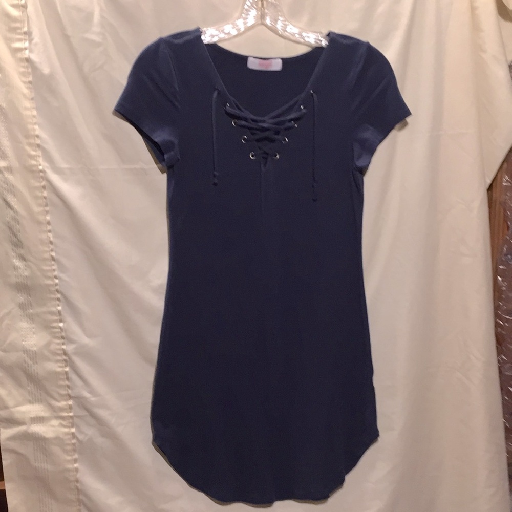 Henrigirl navy blue dress/tunic size medium.